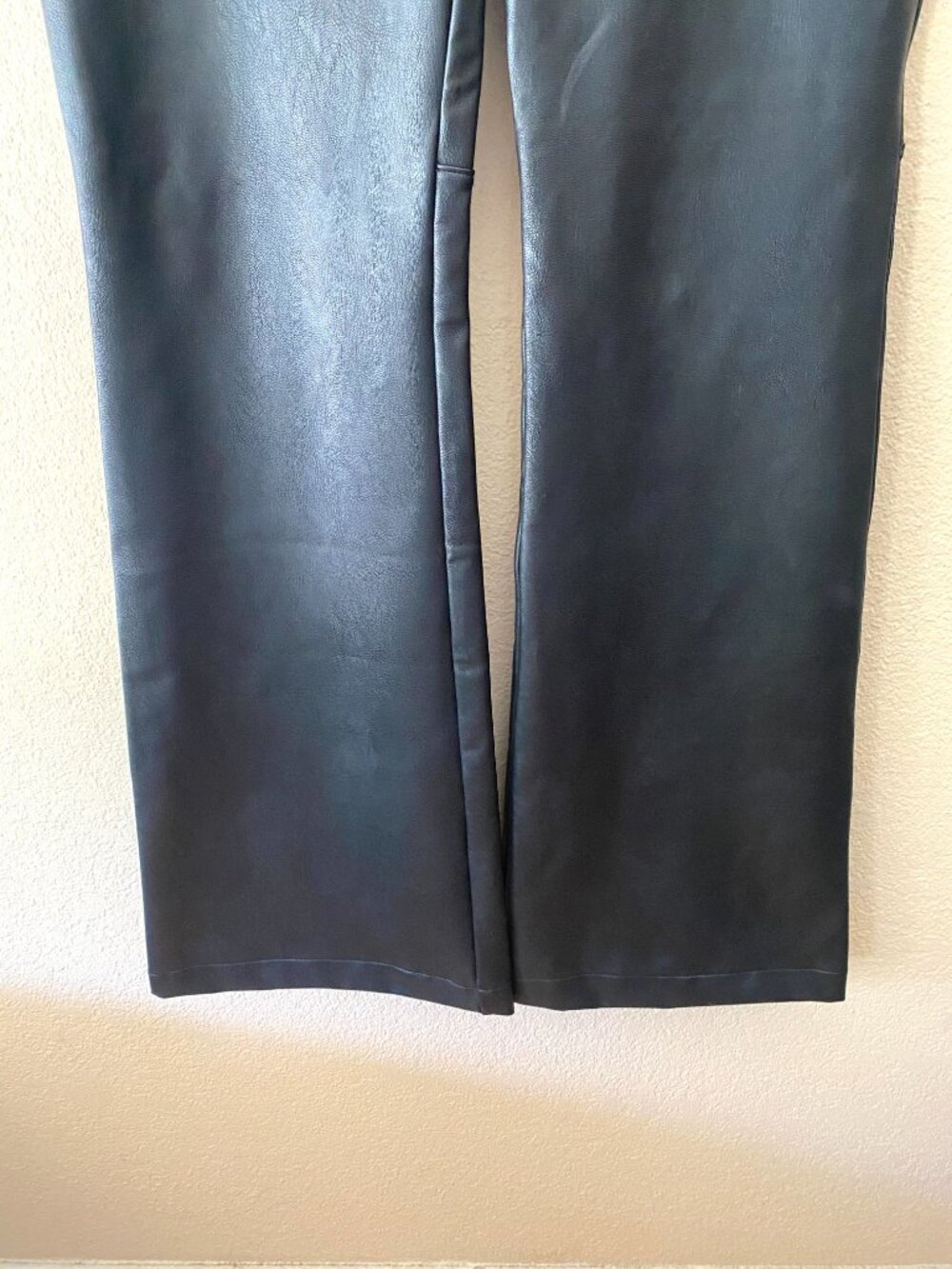 Spanx Leather-Like Pull-On Flare Pants Large - Picture 6 of 12